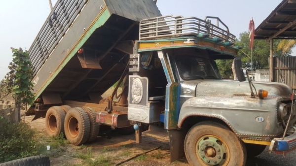 ISUZU หัวยาวหัวดั้ม