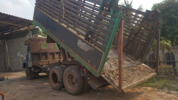 ISUZU หัวยาวหัวดั้ม