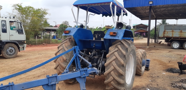 ขายรถไถ6640นิวฮอลแลน ขายรถไถ6640นิวฮอลแลน