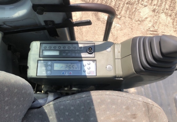 ขายรถขุด KOBELCO SK135SR อาร์มพิเศษ นำเข้าเองจากญี่ปุ่น สภาพสวยพร้อมใช้ มีVDOการทำงานครับ ขายรถขุด KOBELCO SK135SR อาร์มพิเศษ นำเข้าเองจากญี่ปุ่น สภาพสวยพร้อมใช้ มีVDOการทำงานครับ