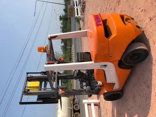 Tcm โฟคลิฟท์ 3ตัน เกียร์ออโต้ Tcm โฟคลิฟท์ 3ตัน เกียร์ออโต้