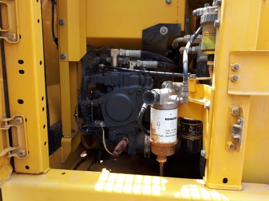ขายแบคโฮKOMATSU PC130-8 ไฟเต็มโซ่กับปุ้งกี๋เพิ่งเปลี่ยนมาใหม่ชั่วโมงล่าสุด7620 เอกสารชุดแจ้งจำหน่ายร