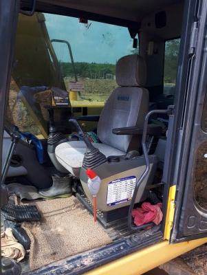 ขายแบคโฮKOMATSU PC130-8 ไฟเต็มโซ่กับปุ้งกี๋เพิ่งเปลี่ยนมาใหม่ชั่วโมงล่าสุด7620 เอกสารชุดแจ้งจำหน่ายร ขายแบคโฮKOMATSU PC130-8 ไฟเต็มโซ่กับปุ้งกี๋เพิ่งเปลี่ยนมาใหม่ชั่วโมงล่าสุด7620 เอกสารชุดแจ้งจำหน่ายร