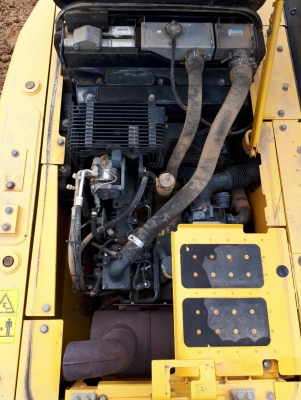 ขายแบคโฮKOMATSU PC130-8 ไฟเต็มโซ่กับปุ้งกี๋เพิ่งเปลี่ยนมาใหม่ชั่วโมงล่า7620 เอกสารแจ้งจำหน่ายราคา1,4