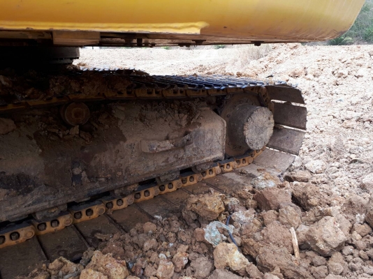 ขายแบคโฮKOMATSU PC130-8 ไฟเต็มโซ่กับปุ้งกี๋เพิ่งเปลี่ยนมาใหม่ชั่วโมงล่า7620 เอกสารแจ้งจำหน่ายราคา1,4