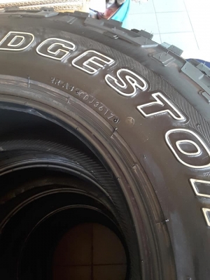 บริสโตน ดูเลอร์ MT 245-75-16 ปลายปี17 สวยๆ 1ชุด