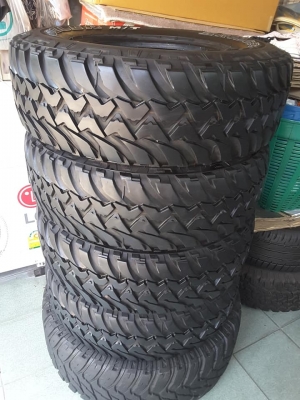 บริสโตน ดูเลอร์ MT 245-75-16 ปลายปี17 สวยๆ 1ชุด