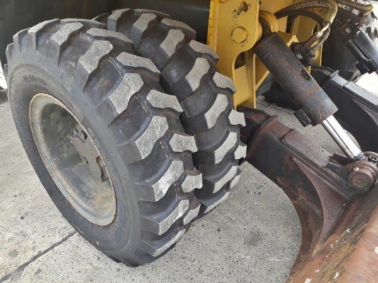 รถขุดล้อยาง PW130ES-6K มีลายหัวเจาะ มือสองยุโรป