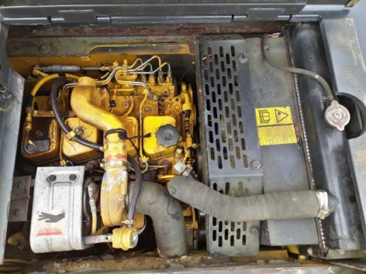 รถขุดล้อยาง PW130ES-6K มีลายหัวเจาะ มือสองยุโรป