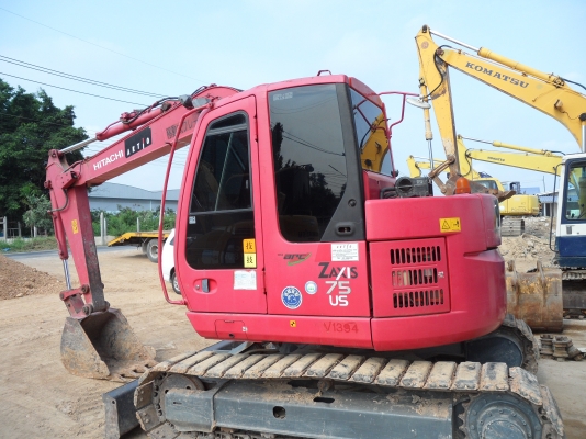 ZX75US-A   HITACHI รถสวยพร้อมใช้ราคาถูกเอกสารใบอินวอย @850,000บาทเท่านั้น  สนใจโทรหาเลยคับที่  ☎ 081-989-1989 + ID LINE :rangrayong หรั่งครับ