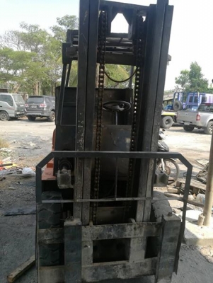 ขายรถฟอร์คลิฟต์ 3.5 ตัน ดีเซล