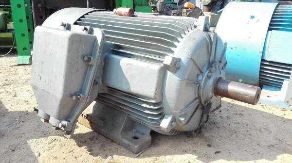 มอเตอร์ไฟฟ้ากำลังยุโรปเยอรมัน SCHORCH GERMANY รอบ 4 POLE 1485 RPM 380V เข้ามา 4 ขนาด หมุนนิ่มพร้อมใช