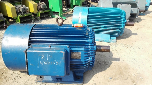 มอเตอร์ไฟฟ้ากำลังยุโรปเยอรมัน SCHORCH GERMANY รอบ 4 POLE 1485 RPM 380V เข้ามา 4 ขนาด หมุนนิ่มพร้อมใช มอเตอร์ไฟฟ้ากำลังยุโรปเยอรมัน SCHORCH GERMANY รอบ 4 POLE 1485 RPM 380V เข้ามา 4 ขนาด หมุนนิ่มพร้อมใช