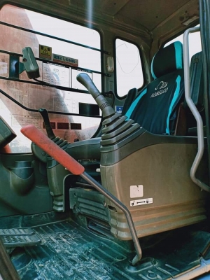 ขายจ้า..HITACHI ZX120-E เก่าใน สภาพดี ใช้งานมาน้อย เครื่องปั๊มแห้ง  เอกสารอินวอย พร้อมใช้ โทร 089-3818694 จ๊อย