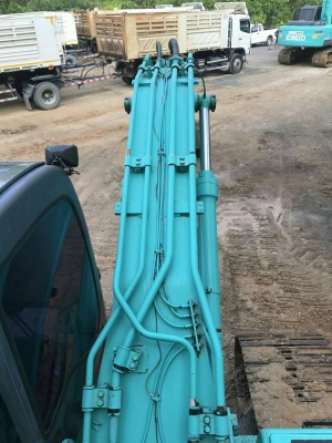 ขายแบคโฮ KOBELCO SK200-8YN12 ไฟเต็มรถสวยเอกสารเล่มราคา 1,750,000