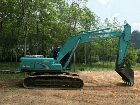 ขายแบคโฮ KOBELCO SK200-8YN12 ไฟเต็มรถสวยเอกสารเล่มทะเบียนราคา 1,750,000