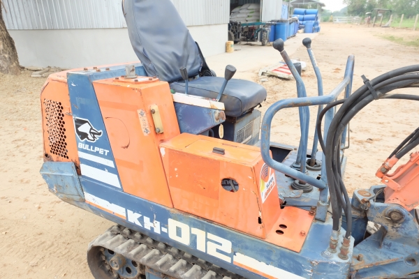 รถขุดเล็ก kubota kh-012 (ขึ้นรถกระบะได้) เก่าญี่ปุ่นไม่เคยใช้ในไทย โทร 086-1602189