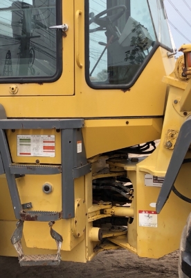 ขายรถตักล้อยาง KOMATSU WA100-3E นำเข้าเองจากญี่ปุ่น สภาพสวยพร้อมใช้