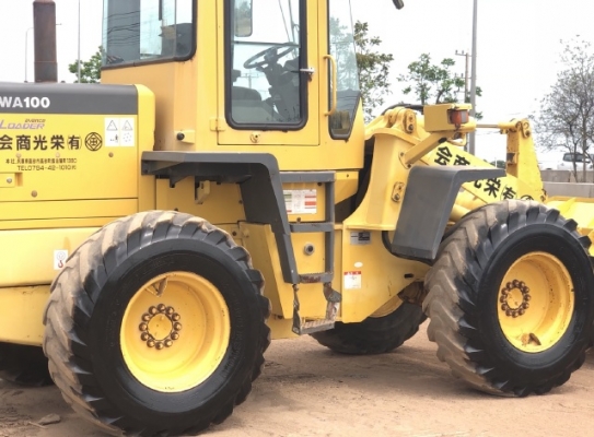 ขายรถตักล้อยาง KOMATSU WA100-3E นำเข้าเองจากญี่ปุ่น สภาพสวยพร้อมใช้