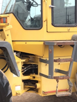 ขายรถตักล้อยาง KOMATSU WA100-3E นำเข้าเองจากญี่ปุ่น สภาพสวยพร้อมใช้