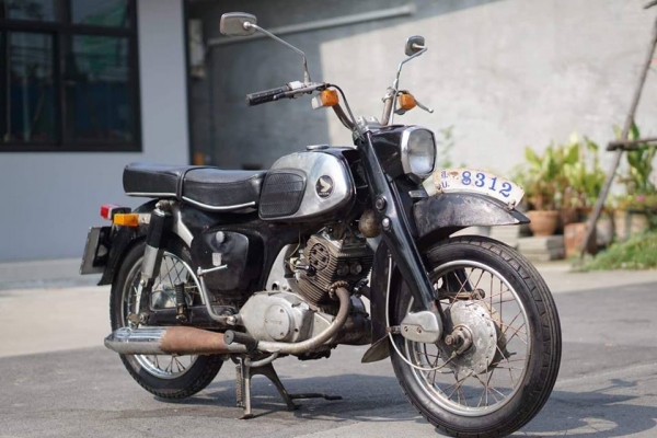 ร้าน วุฒิ นนบุรี ขาย HONDA C92 รถสภาพสวยเดิมๆเครื่องดีทะเบียนโอน ร้าน วุฒิ นนบุรี ขาย HONDA C92 รถสภาพสวยเดิมๆเครื่องดีทะเบียนโอน