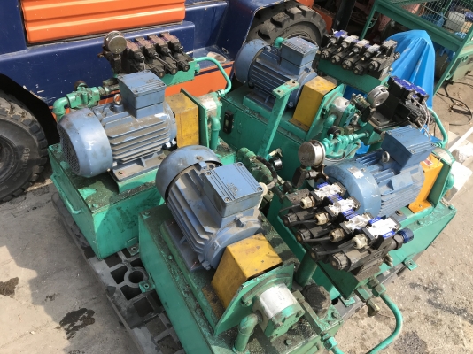 ( เหลือ 1 ชุดครับ )ขายชุดปั๊มน้ำมันไฮโดรลิค ขนาด 3HP. 380V พร้อมวาล์วคอนโทรล 110vac สภาพสวย อุปกรณ์ครบ พร้อมใช้งาน มี 10ชุดราคา 12,500 บาท