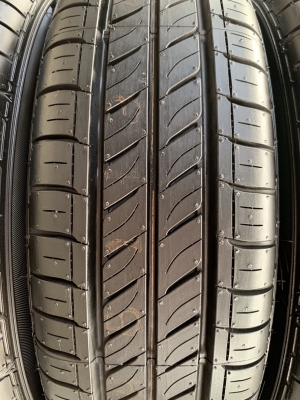 ยางใหม่ป้ายแดง 165-65-14 Dunlop รถออกปี 19 ใหม่ๆ ยกห้าง