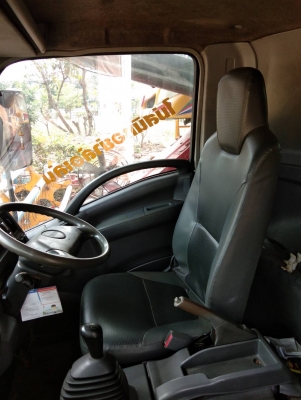 ขายIsuzu 130ปี53กะบะยาว4.80 ราคา620,000บาท ติดต่อคุณอ๊อฟ พิจิตร 086-737-9991