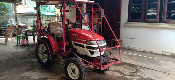 รถไถ รถไถ