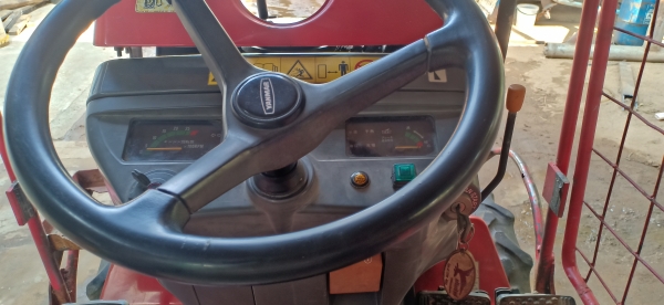 รถไถ รถไถ