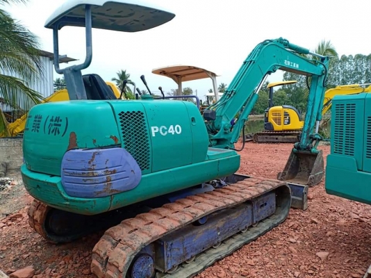 ขายจ้า..KOMATSU PC40-7 เก่านอกแท้  เดิมๆๆเครื่องปั๊มดี พร้อมใช้ โทร 089-3818694 จ๊อย