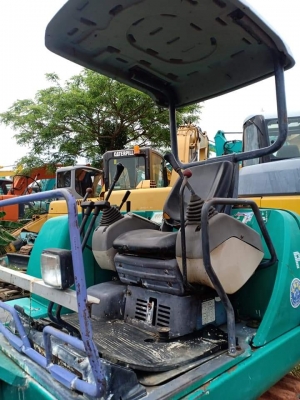 ขายจ้า..KOMATSU PC40-7 เก่านอกแท้  เดิมๆๆเครื่องปั๊มดี พร้อมใช้ โทร 089-3818694 จ๊อย