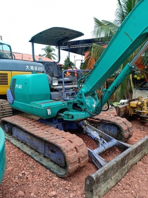 ขายจ้า..KOMATSU PC40-7 เก่านอกแท้  เดิมๆๆเครื่องปั๊มดี พร้อมใช้ โทร 089-3818694 จ๊อย