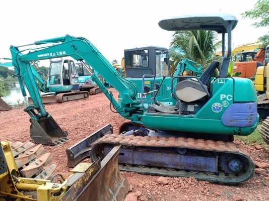 ขายจ้า..KOMATSU PC40-7 เก่านอกแท้  เดิมๆๆเครื่องปั๊มดี พร้อมใช้ โทร 089-3818694 จ๊อย