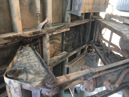 ขายกระบะดั้ม 6ล้อ 35,000.-