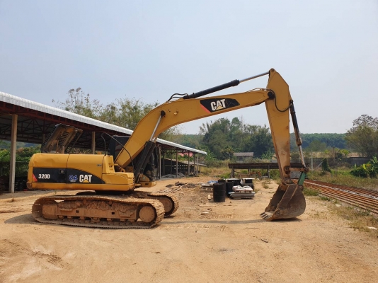 ขาย 1,290,000 CAT 320 D เล่มทะเบียน ไฟฟ้าครบ เครื่องดี ปั้มแรง โซ่ใหม่ เอวแน่น รถสวยพร้อมใช้เอกสารพร้อมโอน รถอยู่ ลำปาง 090-772-3710 090-772-3708 ขาย 1,290,000 CAT 320 D เล่มทะเบียน ไฟฟ้าครบ เครื่องดี ปั้มแรง โซ่ใหม่ เอวแน่น รถสวยพร้อมใช้เอกสารพร้อมโอน รถอยู่ ลำปาง 090-772-3710 090-772-3708