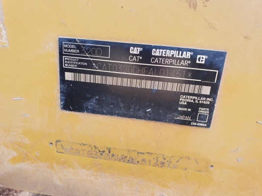 ขาย 1,290,000 CAT 320 D เล่มทะเบียน ไฟฟ้าครบ เครื่องดี ปั้มแรง โซ่ใหม่ เอวแน่น รถสวยพร้อมใช้เอกสารพร้อมโอน รถอยู่ ลำปาง 090-772-3710 090-772-3708 ขาย 1,290,000 CAT 320 D เล่มทะเบียน ไฟฟ้าครบ เครื่องดี ปั้มแรง โซ่ใหม่ เอวแน่น รถสวยพร้อมใช้เอกสารพร้อมโอน รถอยู่ ลำปาง 090-772-3710 090-772-3708