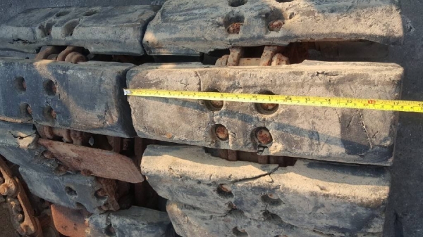 ขายแทรคเหล็กก๊อบยาง สำหรับรถขุดขนาดPC/SK 60-75  ขนาดแทรค 450*15.2*39ข้อ ร่องด้านใน 5 ซม.