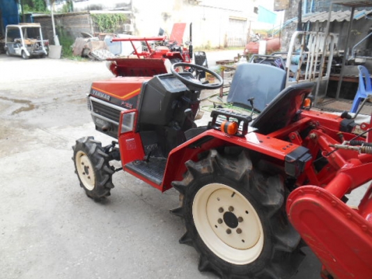 ขายรถไถ YANMAR F15.5 4WD 15,5แรง พร้อมใช้งาน