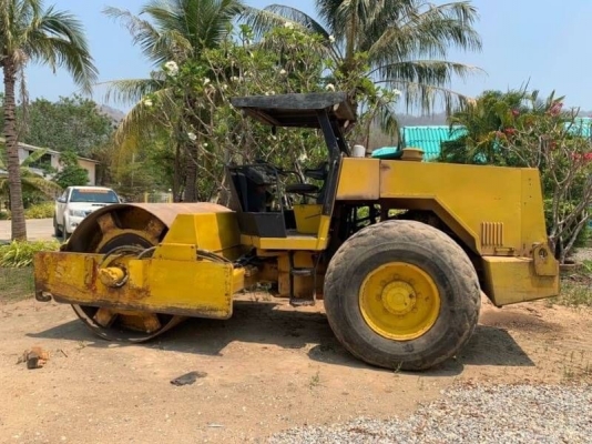 มาใหม่ อีกคัน 425,000 รถบด 2 เพลา DYNAPAC CA25 เครื่อง isuzu 6BD1 แรงดี ระบบสั่นสะเทือนพร้อมใช้ เอกสารขื้อขาย  รถอยู่  นครปฐม โทร 0610710295  สนใจ รายการสินค้า อื่นๆ ที่ เว็ปไชค์ Truck2Hand https://www.truck2hand.com/index.php?actions=content/search&amp;m