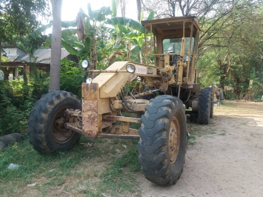 ขายรถ เกรด 120 G สภาพพร้อมไช้