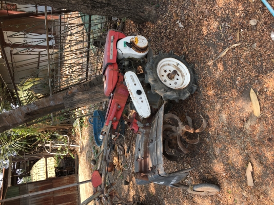 รถพรวนดิน รถพรวนดิน