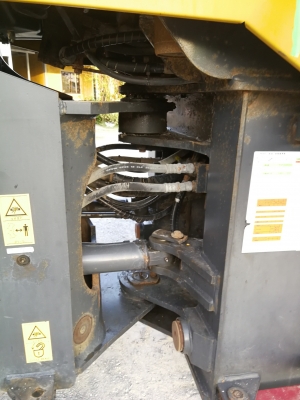 ขาย KOMATSU WA200-6 นำเข้าจากญี่ปุ่น โทร&bull;090-986-2521 อ๊อบ