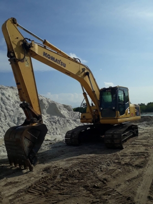 ขายรถแบคโฮ KOMATSU PC200-8 เอกสารเล่ม ราคา 1280000