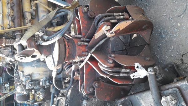 ขายเครนพับ HIAB190 +บุ้งกี้ ขนาด 8 ตัน นำเข้า 390000 บาท โทร084-5424150 line id : rapinzat