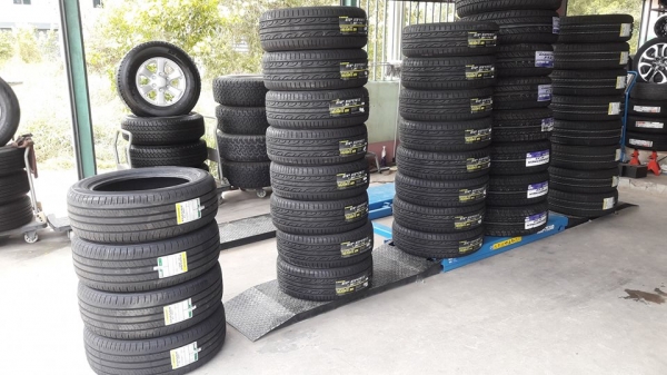 ขายยางใหม่ปี19 dunlop