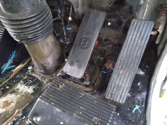 ขาย หัวสิบล้อ มิตซู  เฉินหลง  อุปกรณ์ครบ