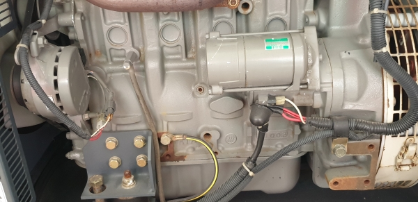 ขายเครื่องปั่นไฟมือสองสภาพเดิมๆจากญี่ปุ่นพร้อมใช้งานราคาแรง