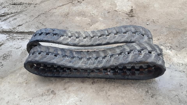 SALE* FROM JAPAN* แทรคยาง ฟันแหลม /ฟันหมา *สำหรับรถไซค์ 10,15, 20, 25 /ขนาด:180*37(ข้อ)*7.2