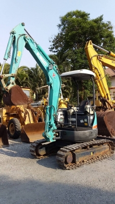 ต้องการขายรถขุดยี่ห้อKoBelco-sk30sr-2 รถนอกนำเข้าจากญี่ปุ่น ต้องการขายรถขุดยี่ห้อKoBelco-sk30sr-2 รถนอกนำเข้าจากญี่ปุ่น